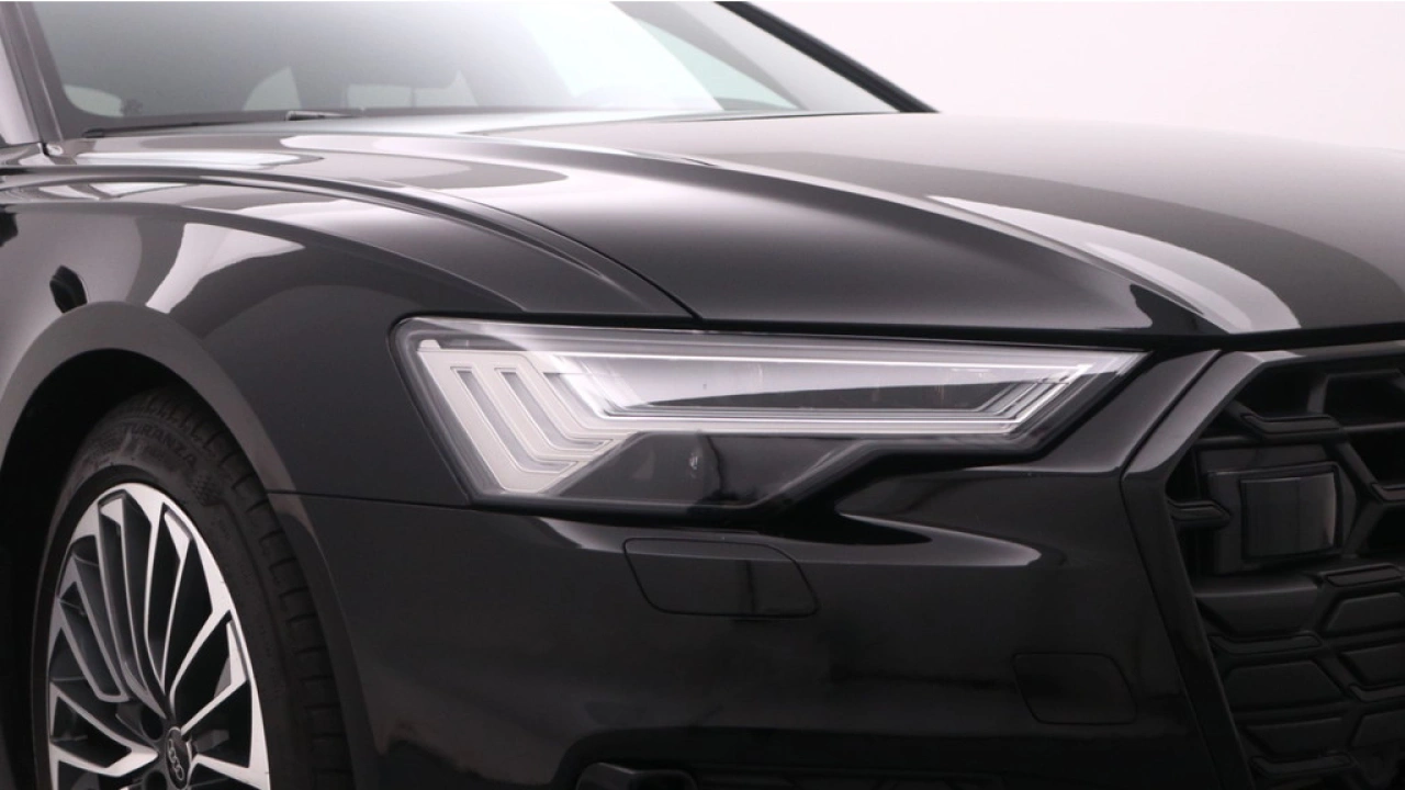 Audi A6 Avant 40 TFSI S edition Competition | Camera | Zwart optiek | Carplay |