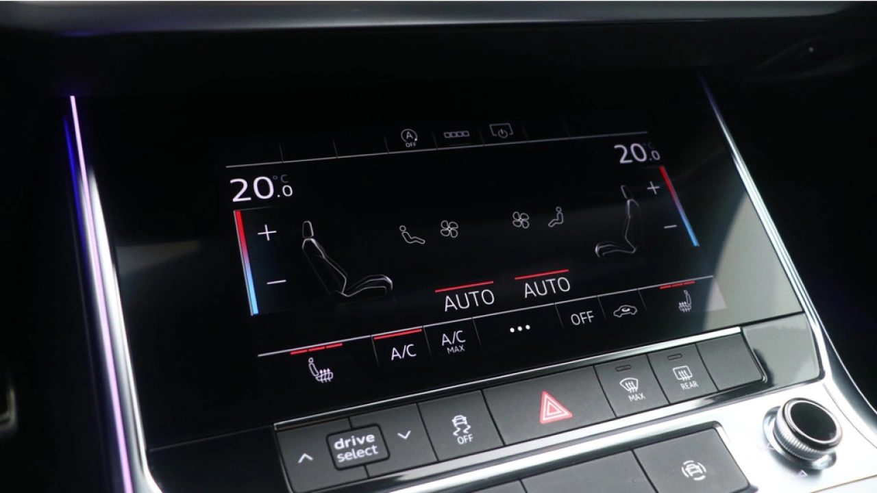 Audi A6 Avant 40 TFSI S edition Competition | Camera | Zwart optiek | Carplay |