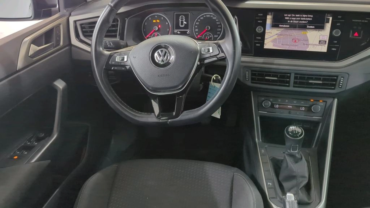 Volkswagen Polo 1.0 TSI Comfortline | Navigatie | PDC | Climatronic | VERWACHT