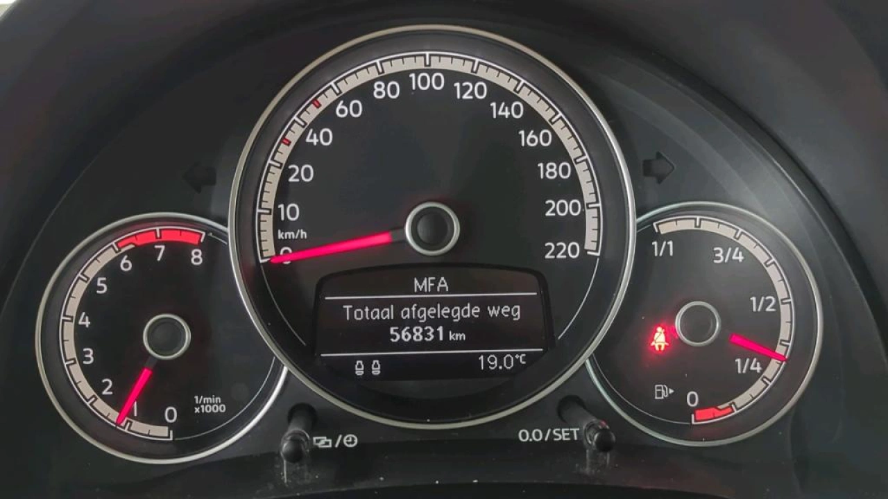 Volkswagen up! 1.0 BMT move up! Airco | VERWACHT |