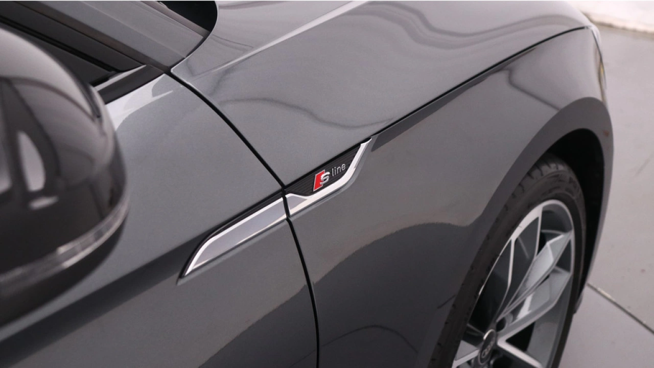 Audi A5 Sportback 35 TFSI S Edition Competition / Matrix LED / Stoelverwarming