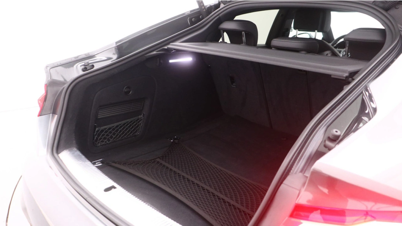 Audi A5 Sportback 35 TFSI S Edition Competition / Matrix LED / Stoelverwarming