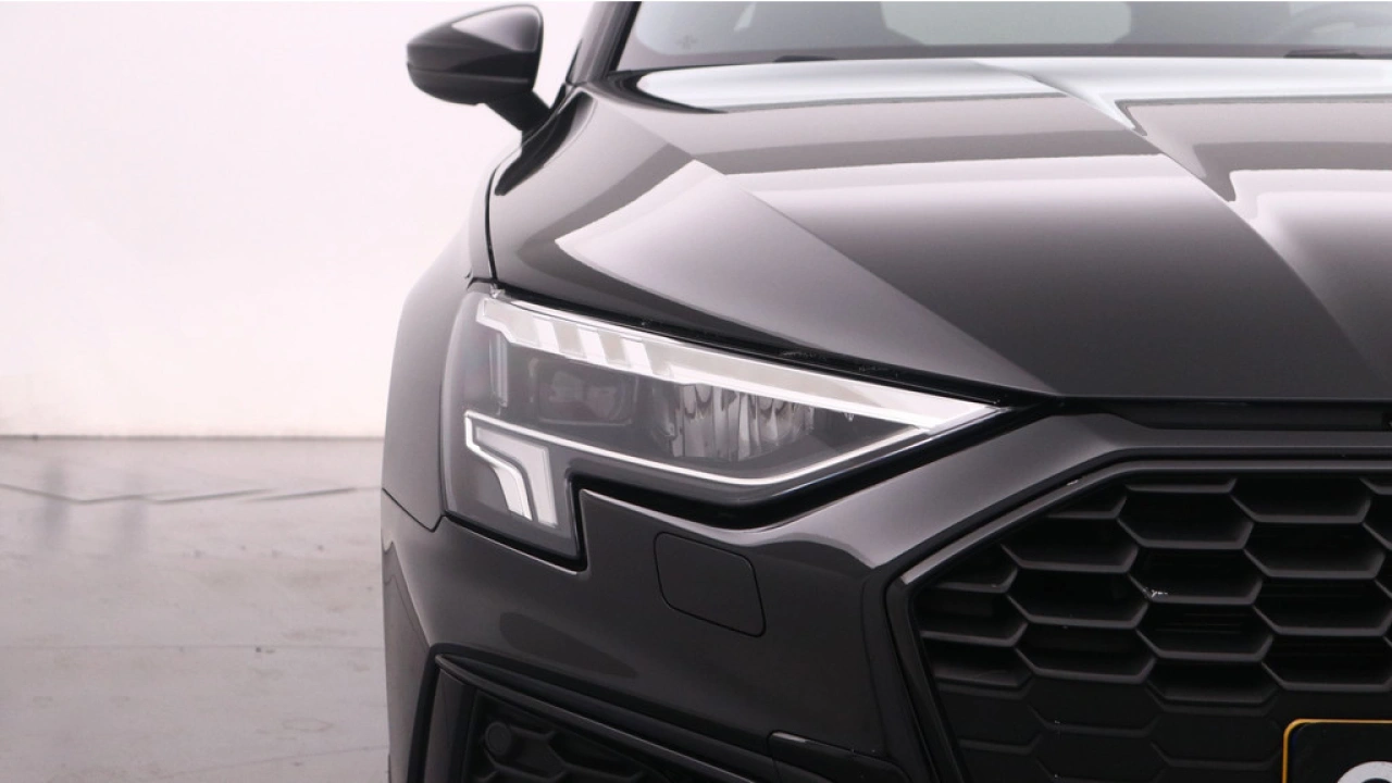 Audi A3 Sportback 35 TFSI 150PK S edition | Audi Sound | Privacy glass | Zwart optiek | Carplay |