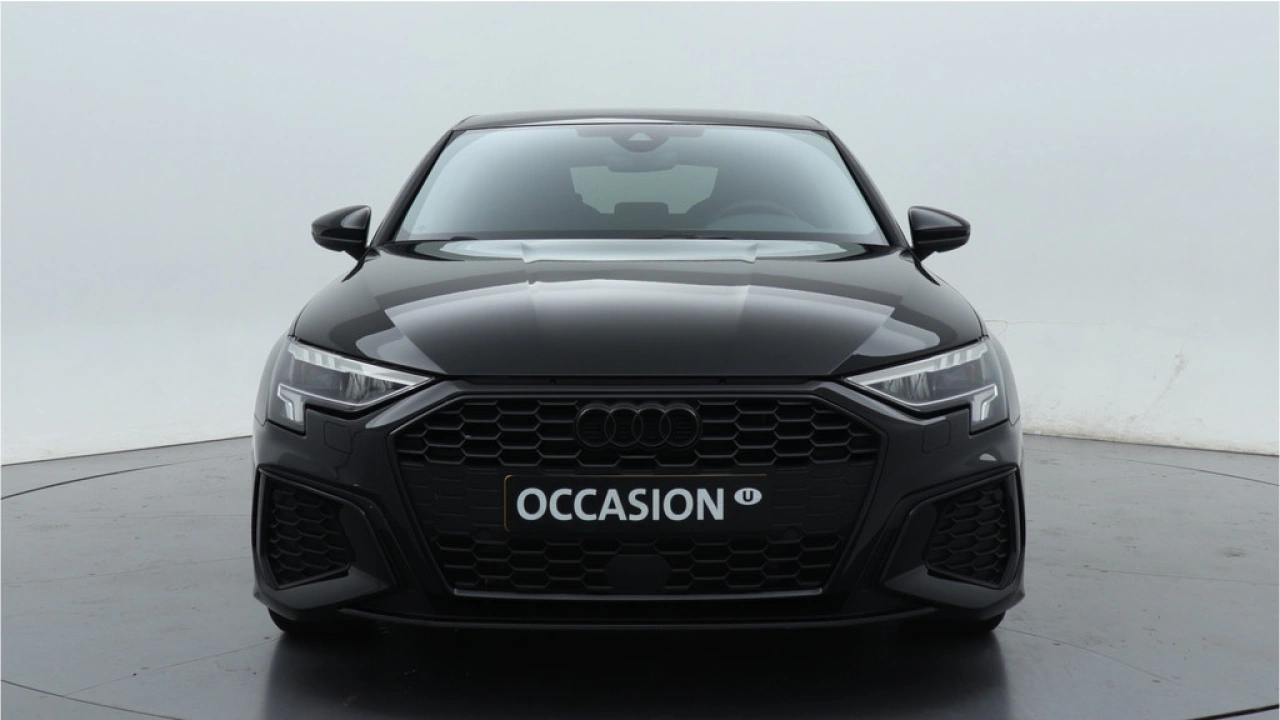 Audi A3 Sportback 35 TFSI 150PK S edition | Audi Sound | Privacy glass | Zwart optiek | Carplay |