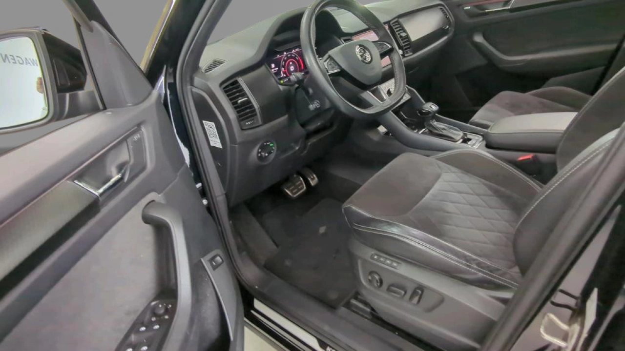 Škoda Kodiaq 1.5 TSI 150pk Automaat Sportline Business 7 persoons