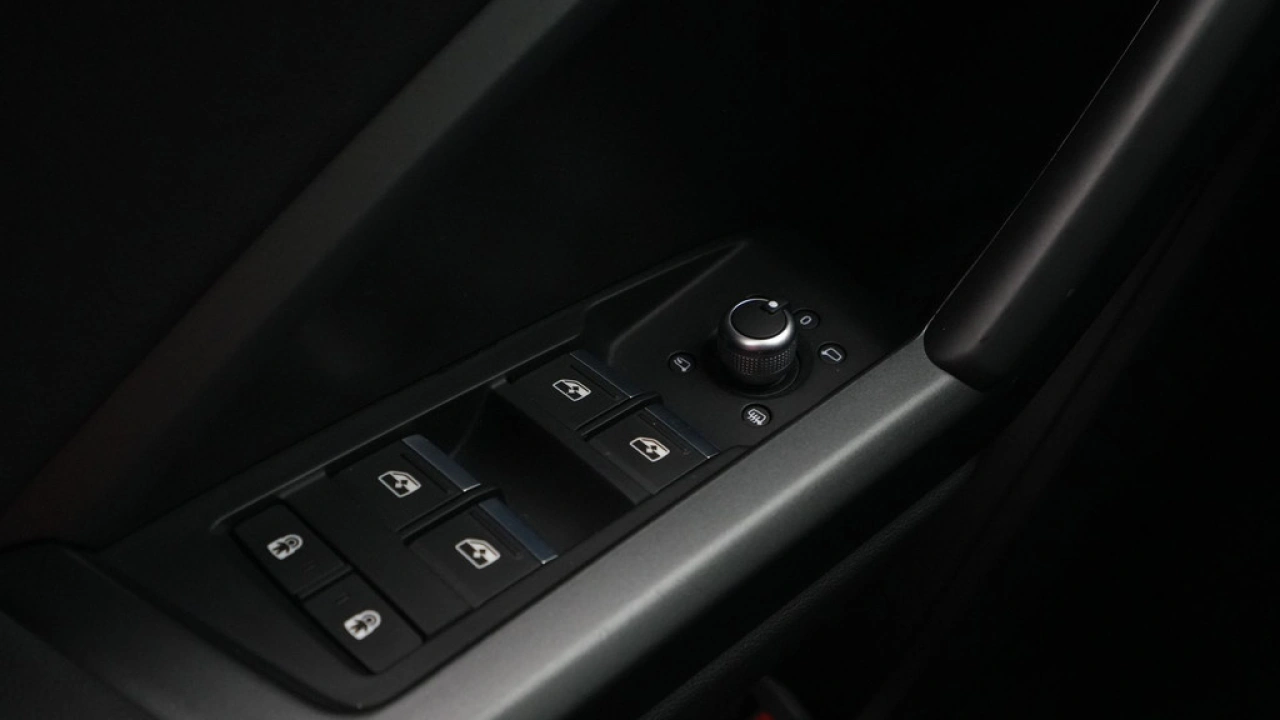 Audi Q3 35 TFSI 150 pk S edition