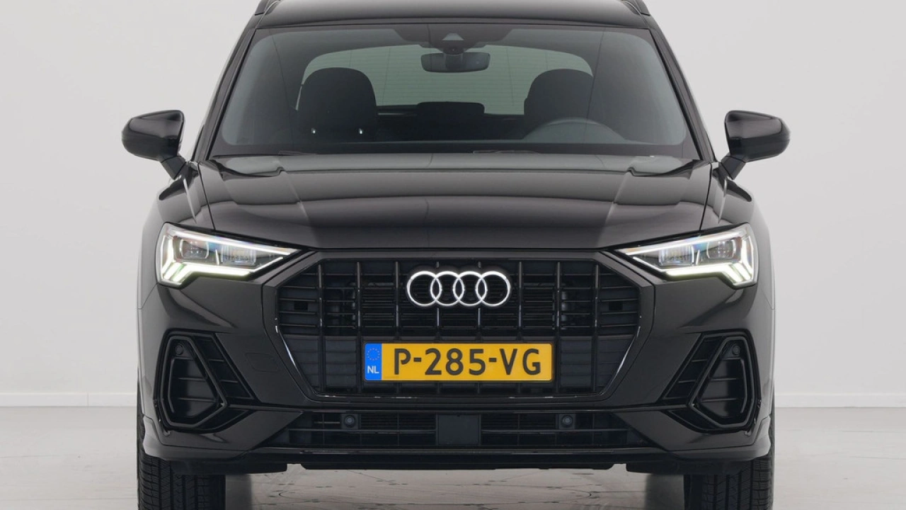 Audi Q3 35 TFSI 150 pk S edition