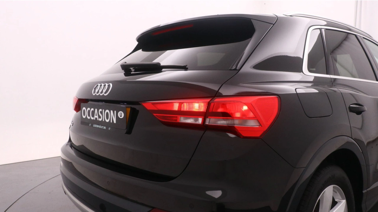 Audi Q3 35 TFSI Advanced edition | Trekhaak | Sportstoelen | Stoelverwarming |