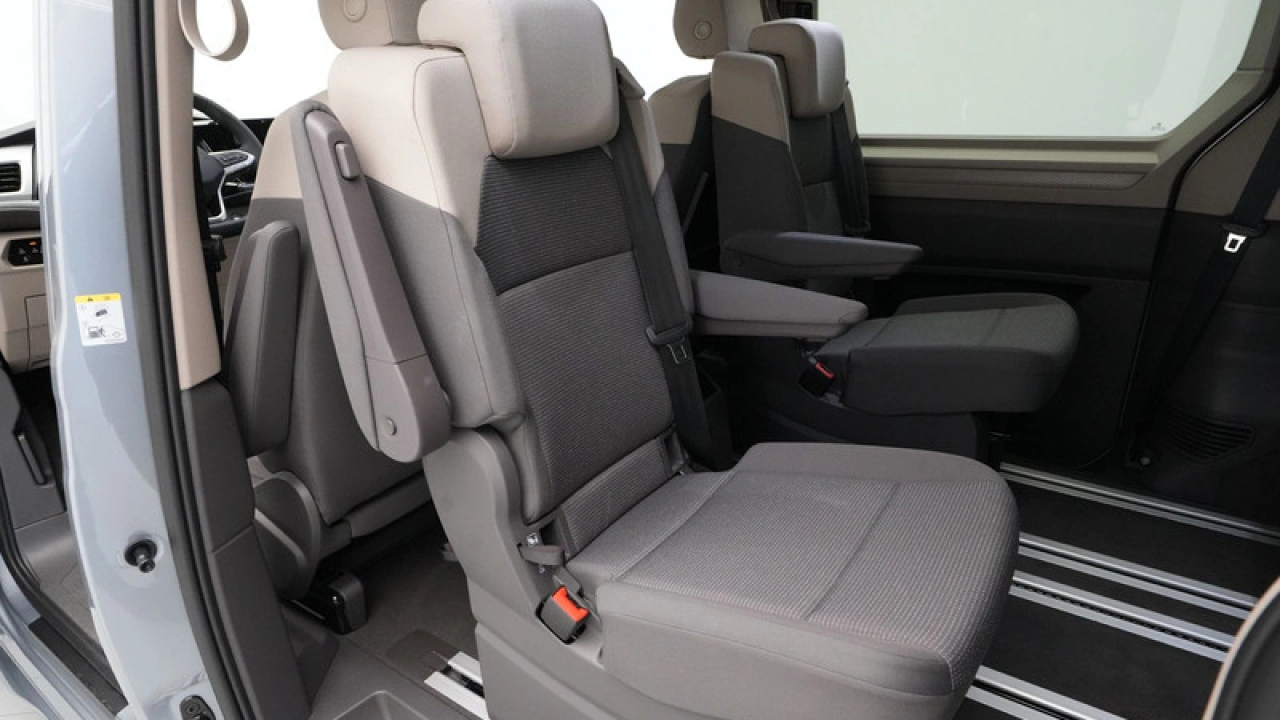 Volkswagen Multivan 1.5 eHybrid EU6 180 kW (245pk) L2 Economy business DSG 4Motion