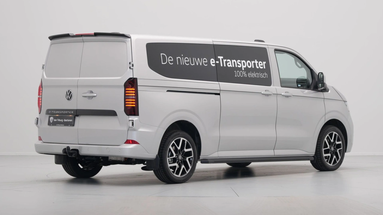 VW Bedrijfswagens E-Transporter 210kW 286PK L2H1 Style Intro