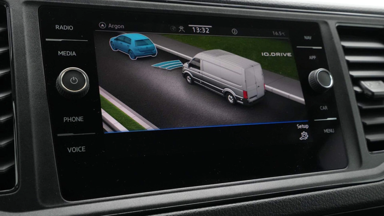 VW Bedrijfswagens Crafter 2.0 TDI 130kW 177PK L3H3 Exclusive Hero Edition AUT