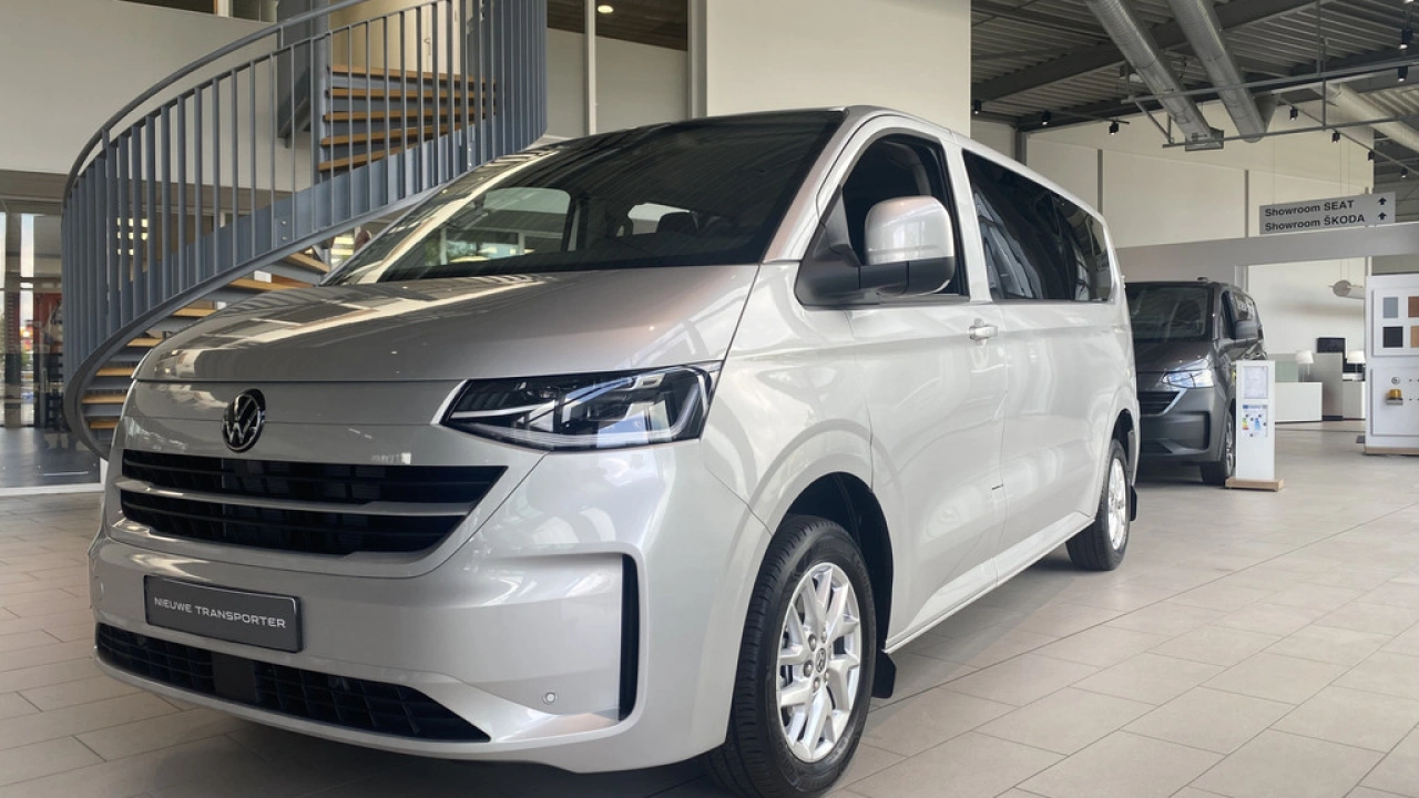 VW Bedrijfswagens Transporter 2.0 TDI 125kW 170PK L2H1 Bulli AUT Dubbele Cabine