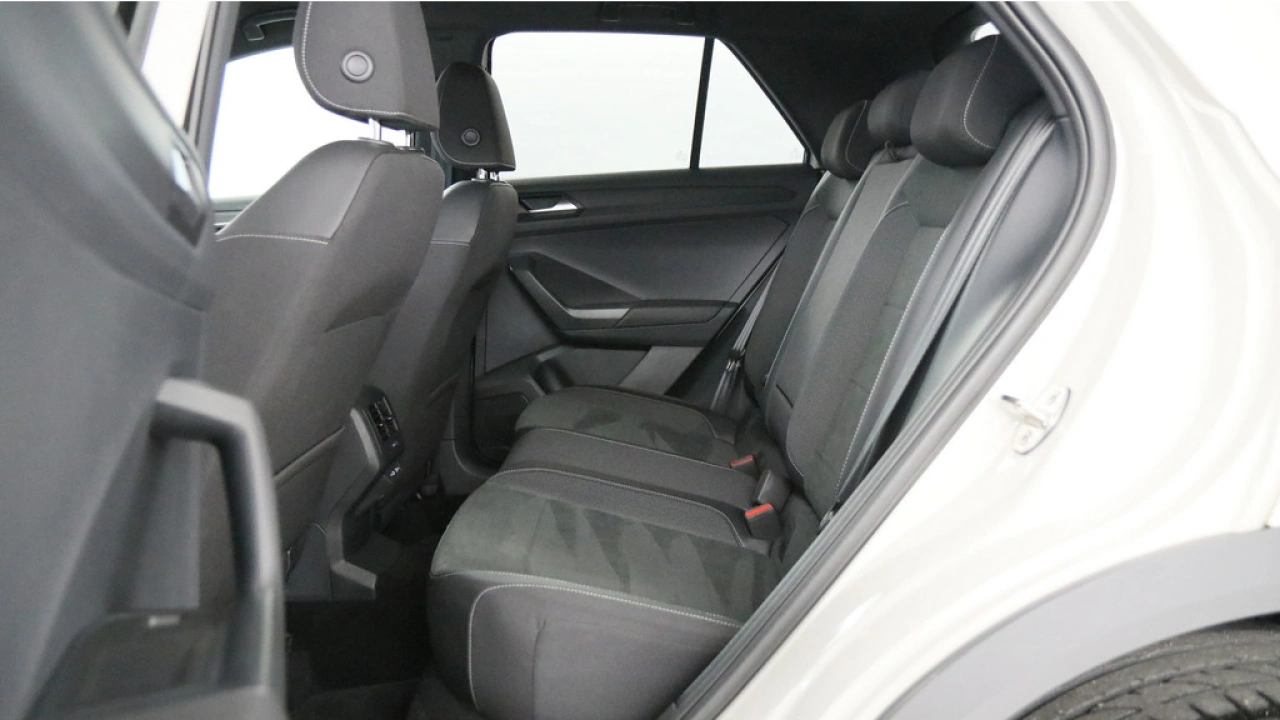 Volkswagen T-Roc 1.5 TSI 150pk R-Line Business DSG