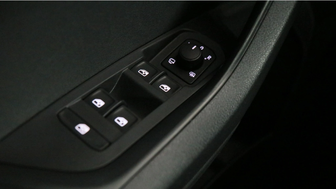 Škoda Karoq 1.5 TSI 150pk ACT Sportline Business DSG