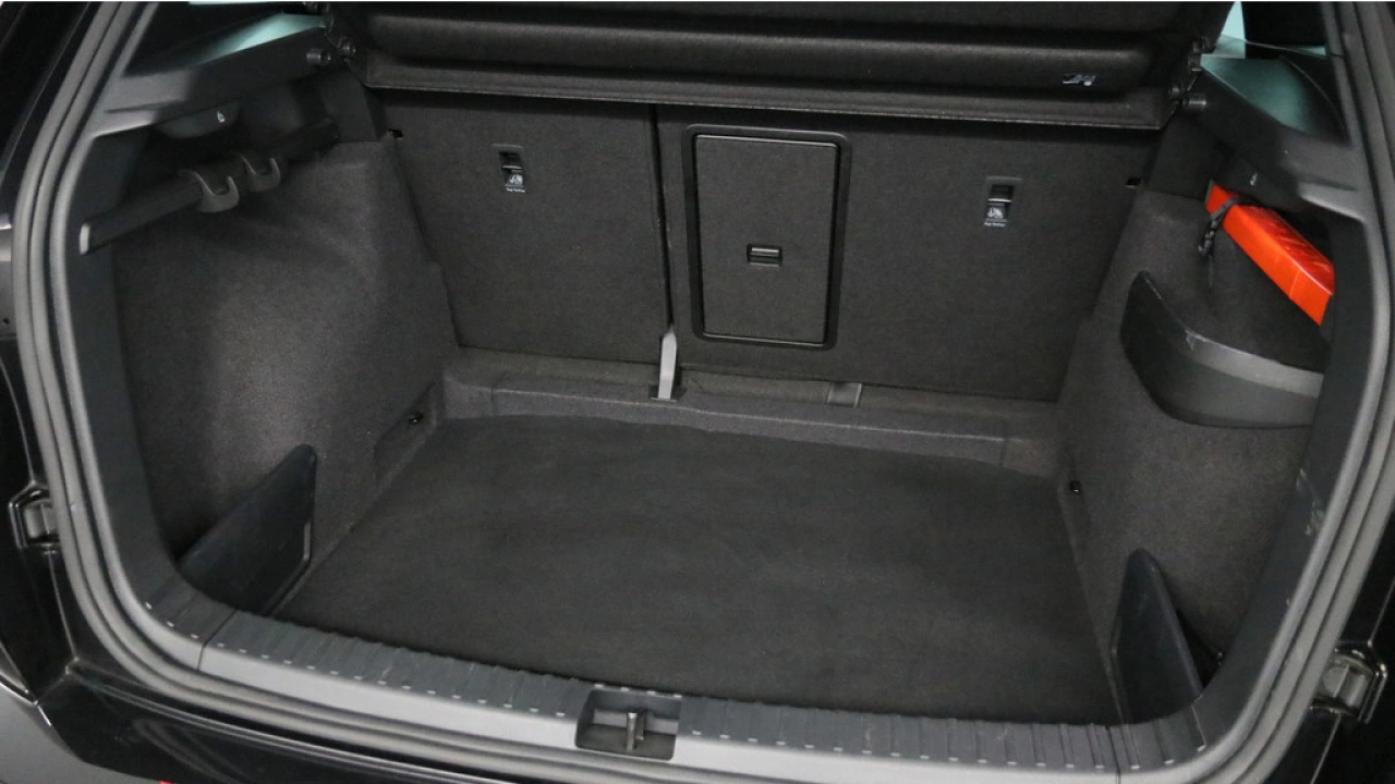Škoda Karoq 1.5 TSI 150pk ACT Sportline Business DSG