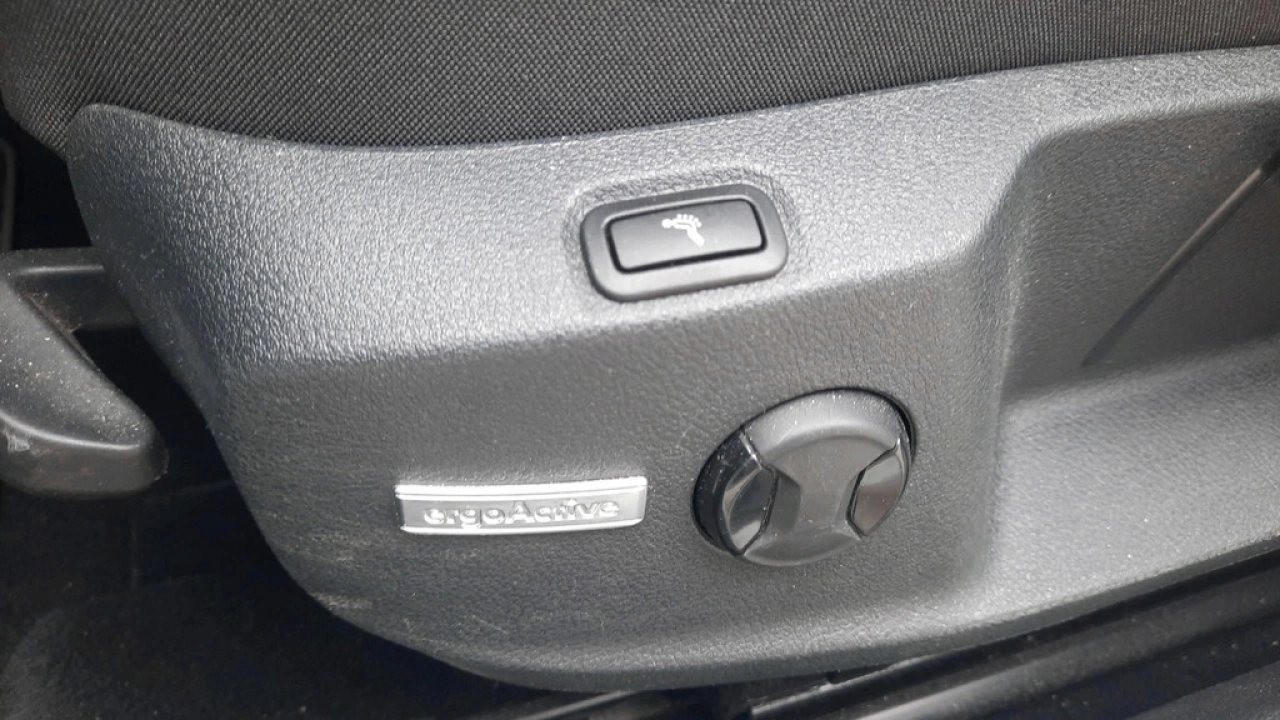 Volkswagen GOLF Variant 1.5 TSI Highline | Navi | Panoramadak | Trekhaak | App Connect |