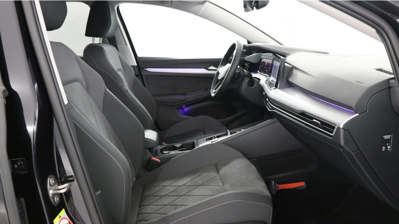 Volkswagen Golf 1.0 eTSI Life 110pk Business
