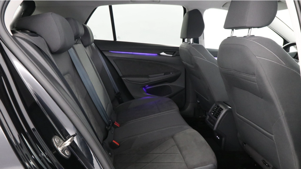 Volkswagen Golf 1.0 eTSI Life 110pk Business