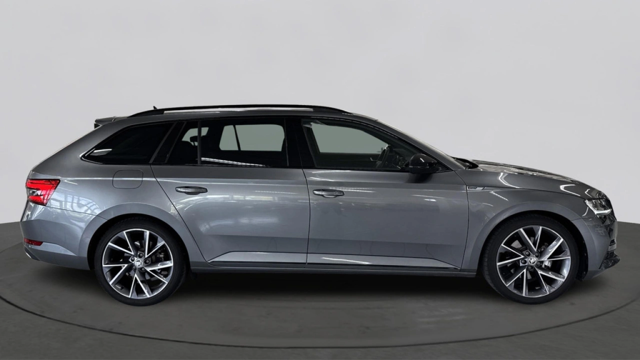 Škoda Superb Combi 1.5 TSI ACT Sportline Business