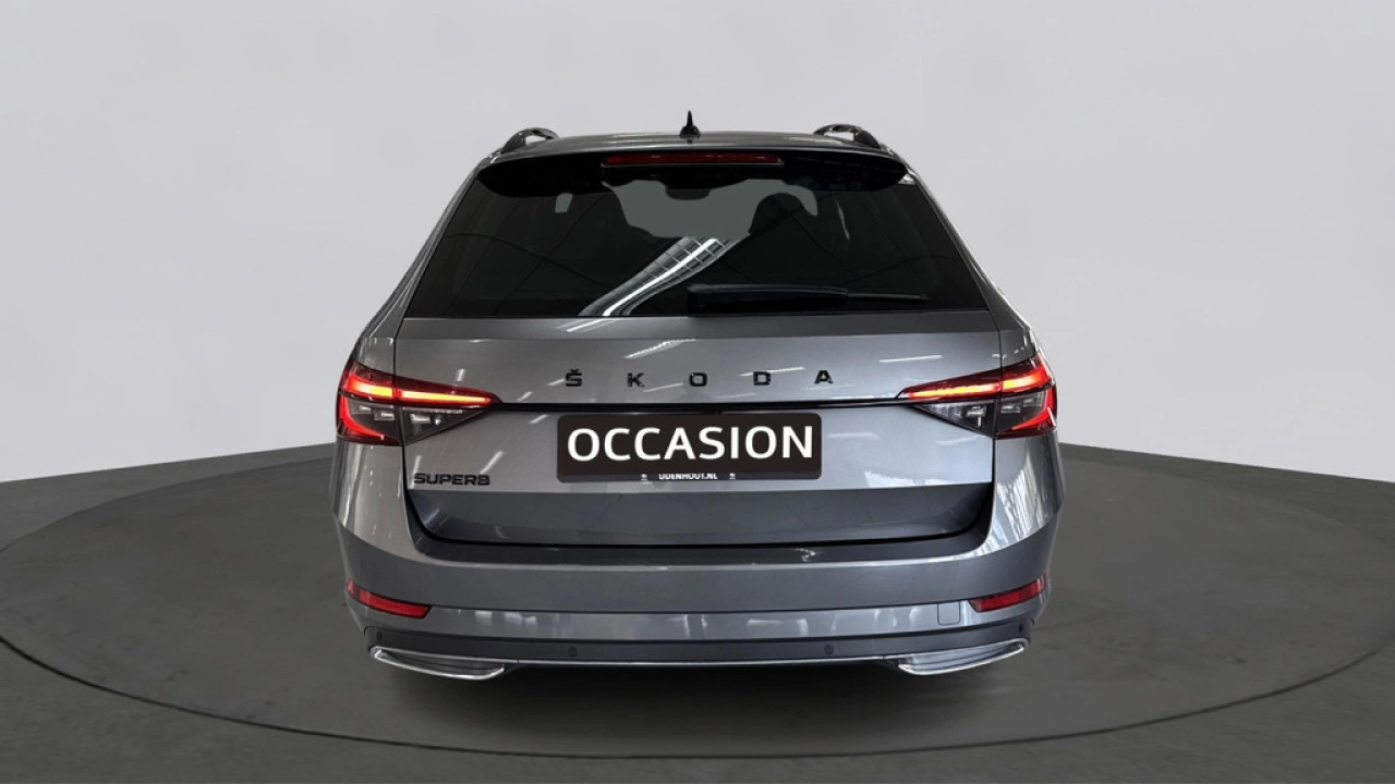 Škoda Superb Combi 1.5 TSI ACT Sportline Business