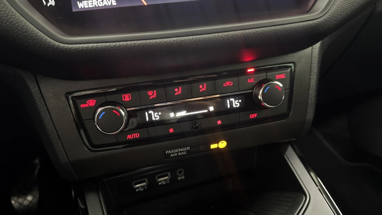 SEAT Arona 1.0 TSI FR Business Intense