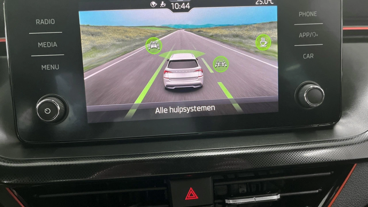 Škoda Kamiq 1.0 TSI Sport Business