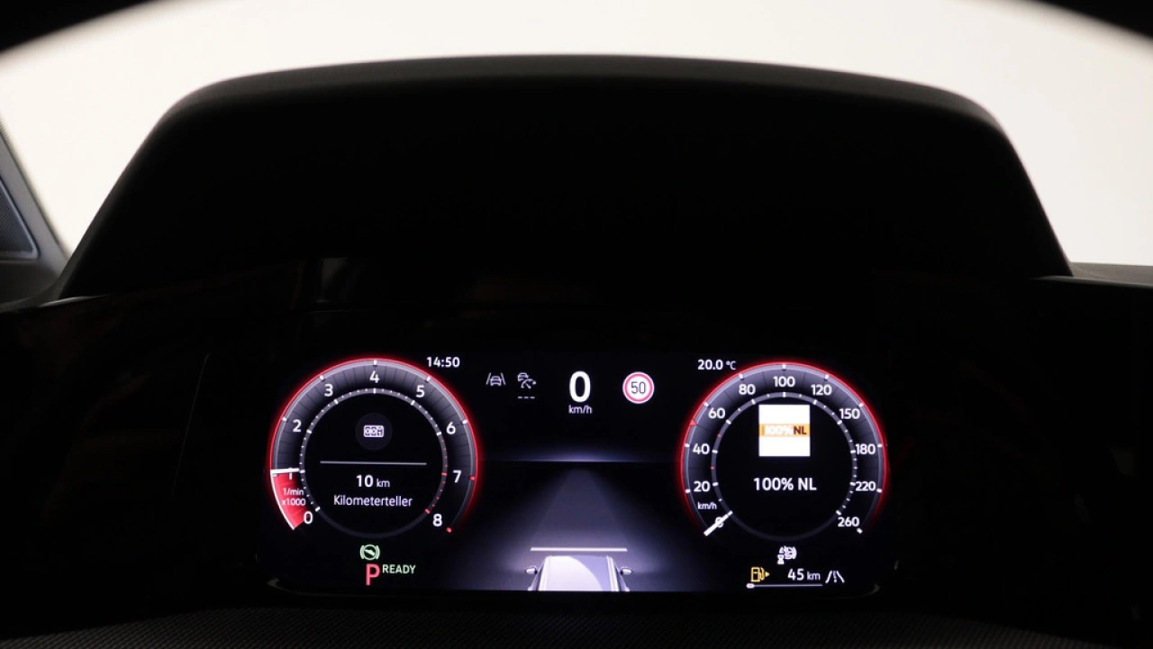 Volkswagen Golf Variant (8) GP R-Line Edition R-Line-Edition 1.5 eTSI 85 kW / 116 pk Variant 7 versn. DSG