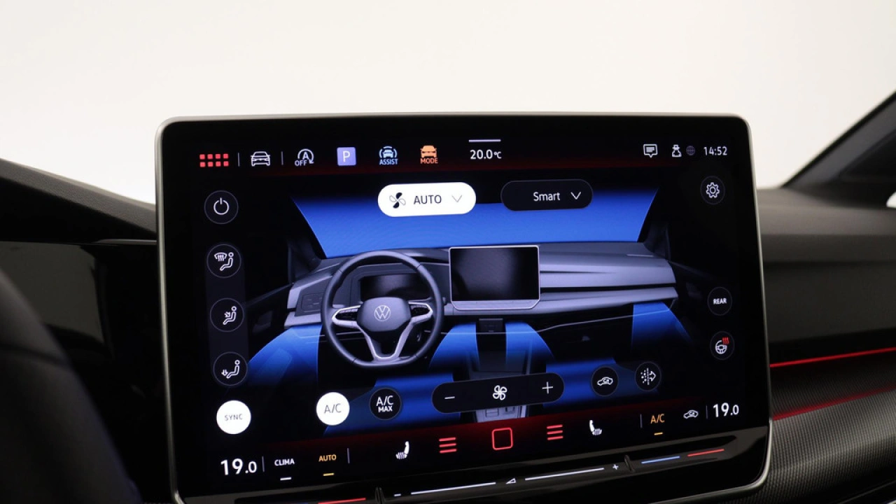 Volkswagen Golf Variant (8) GP R-Line Edition R-Line-Edition 1.5 eTSI 85 kW / 116 pk Variant 7 versn. DSG