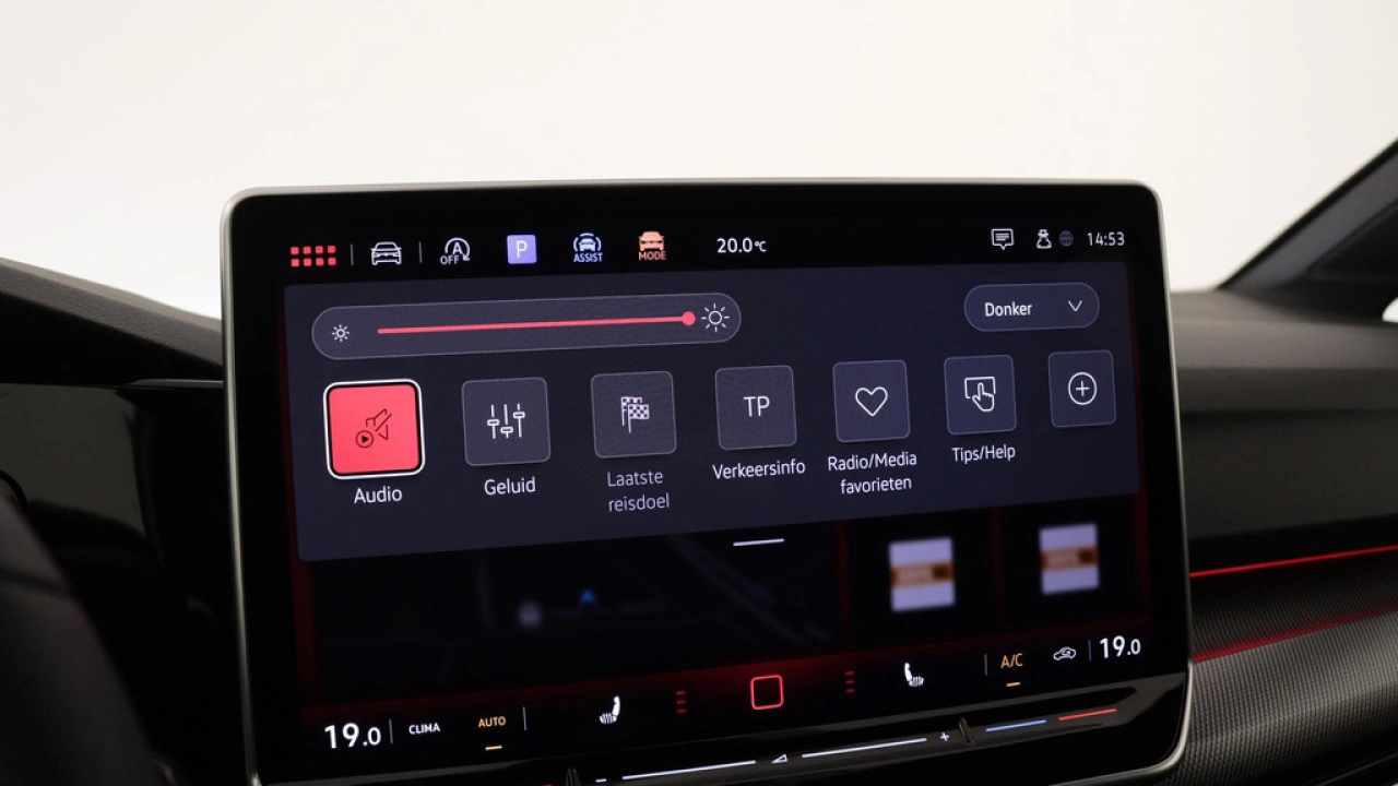 Volkswagen Golf Variant (8) GP R-Line Edition R-Line-Edition 1.5 eTSI 85 kW / 116 pk Variant 7 versn. DSG