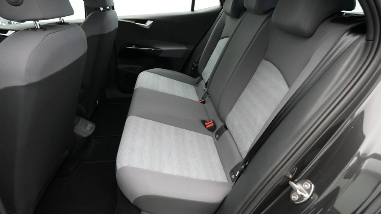Volkswagen ID.3 Pure (1) ELEKTROMOTOR 110 kW / 150 pk Hatchback Elektrische aandrijving