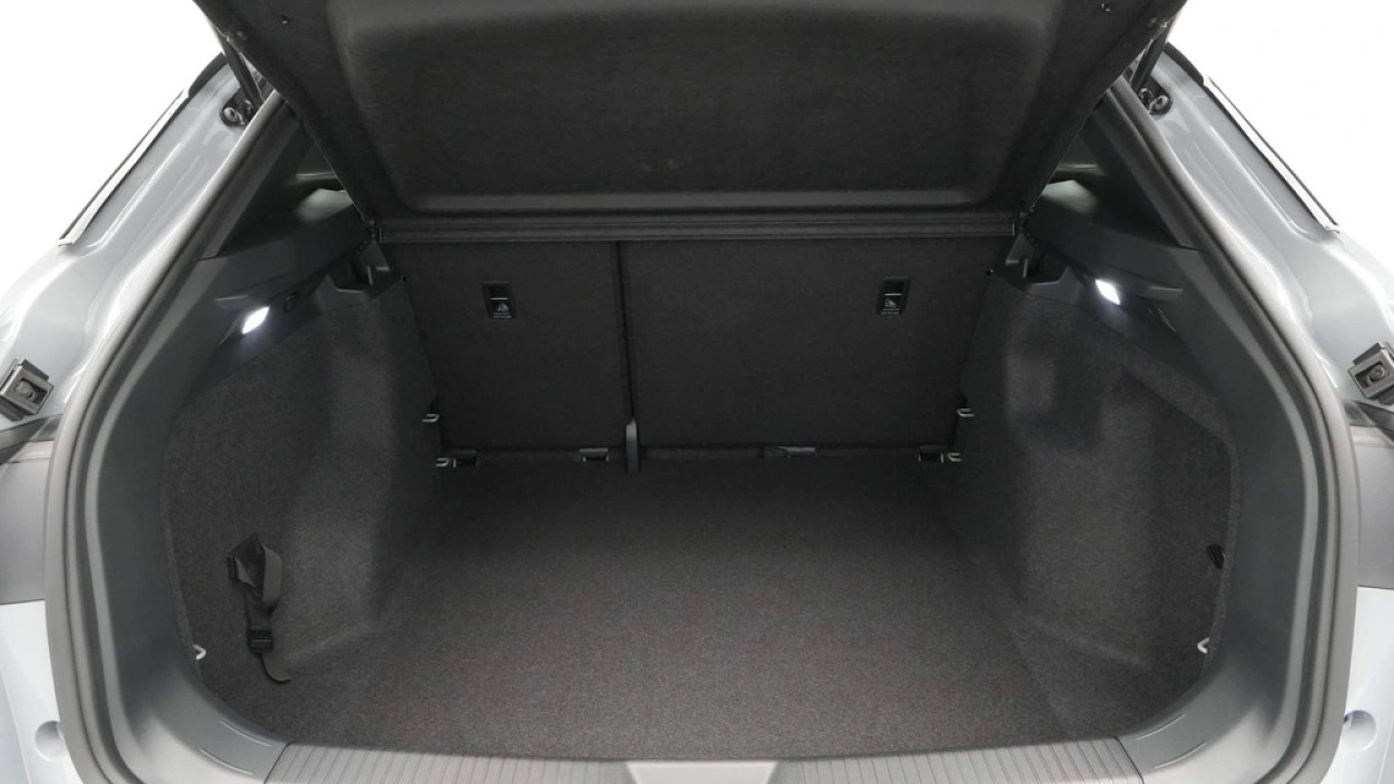 Volkswagen ID.4 Pure (1) 52 kWh accu, 109 kW / 148 pk SUV Elektrische aandrijving