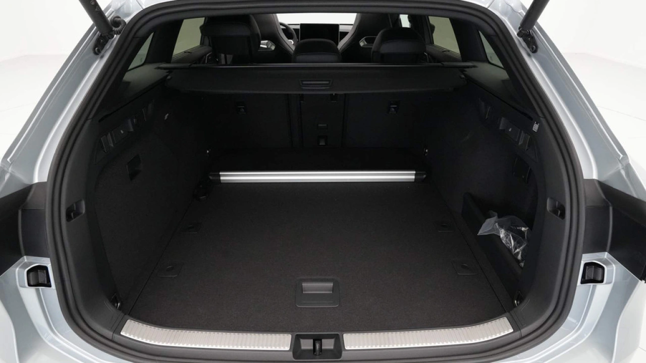 Volkswagen Passat Variant 1.5 eTSI R-Line Business