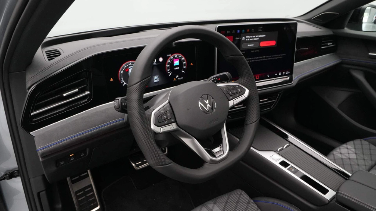 Volkswagen Passat Variant 1.5 eTSI R-Line Business