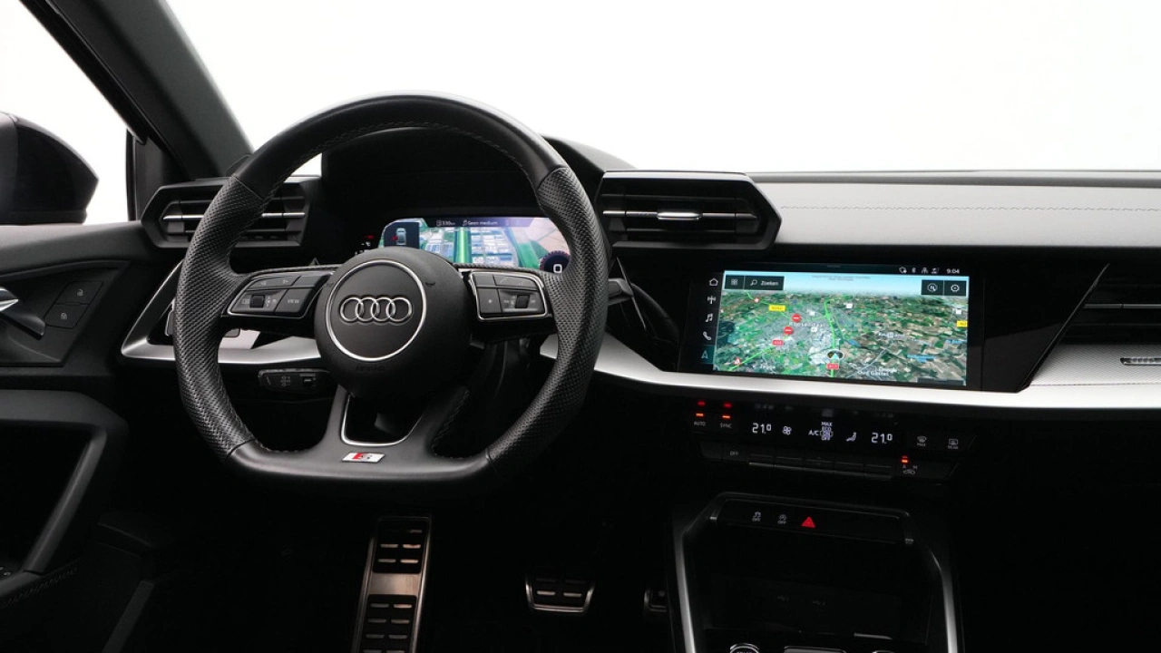 Audi A3 Limousine 35 TFSI 150pk S-Tronic S-Line edition