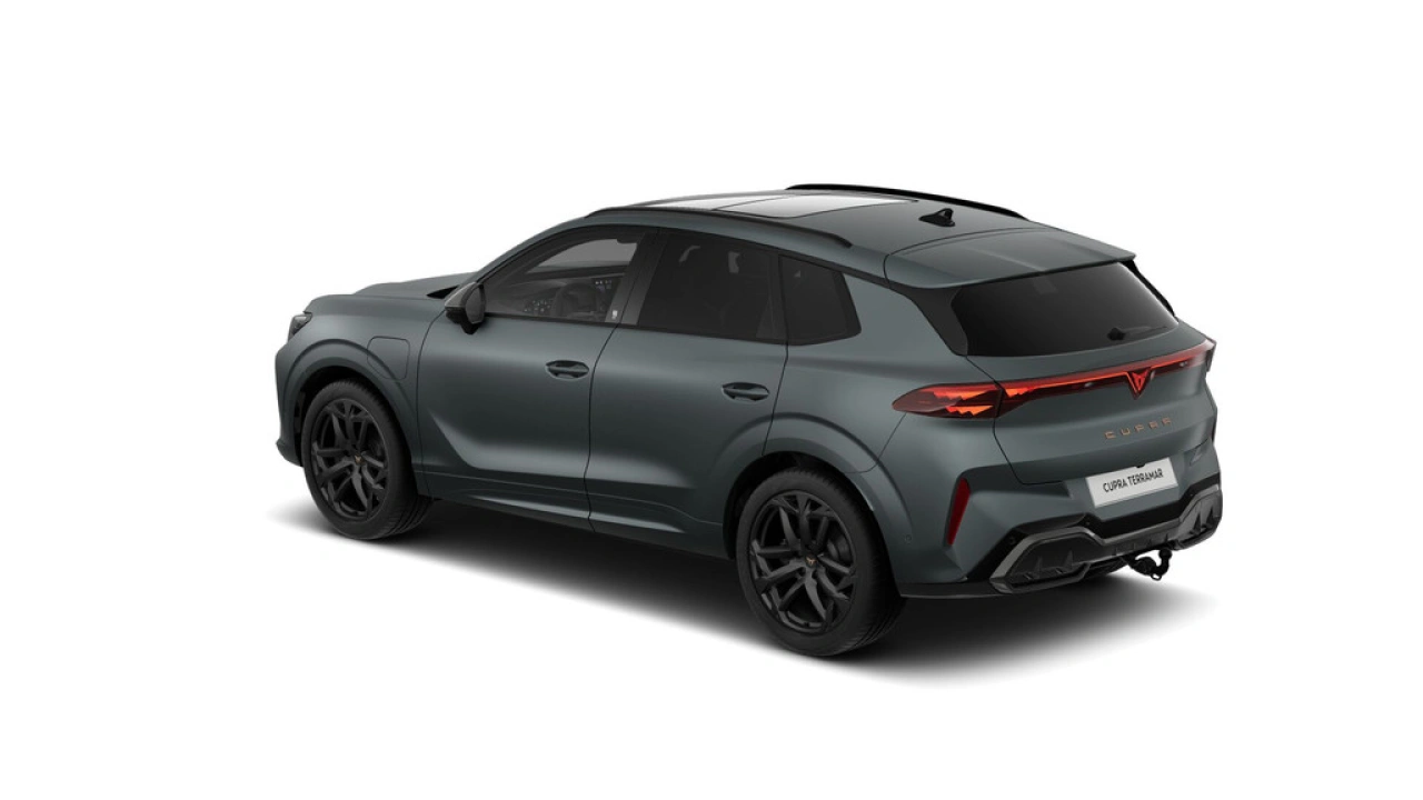 CUPRA Terramar 1.5 TSI e-Hybrid 272 6DSG VZ America's CUP