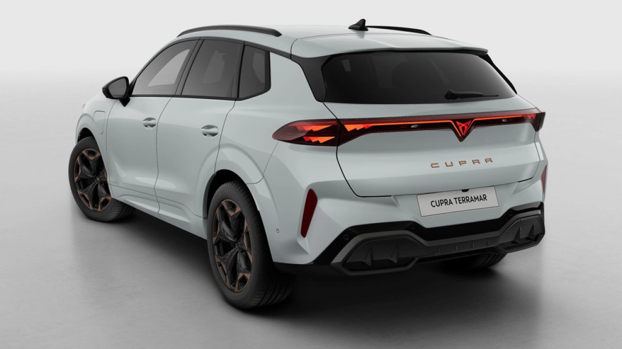 CUPRA Terramar 1.5 TSI e-Hybrid 272 6DSG VZ Performance