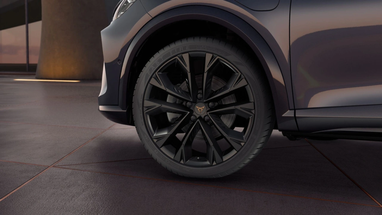 CUPRA Formentor 1.5 TSI e-Hybrid 204 6DSG Business