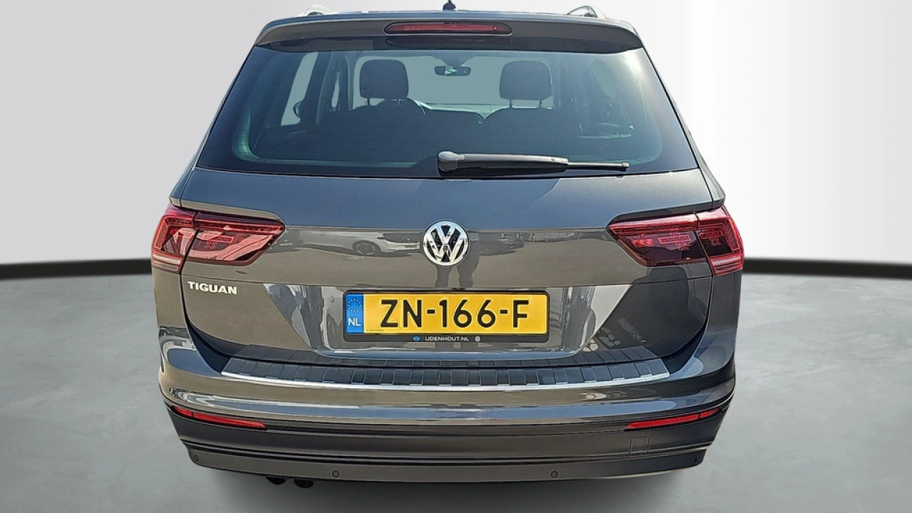 Volkswagen Tiguan 1.5 TSI Comfortline Business | Camera | Led Plus | VERWACHT