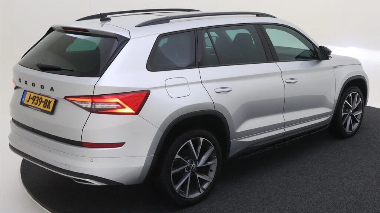 Škoda Kodiaq 1.5 TSI 150pk Automaat Sportline Business 7 persoons