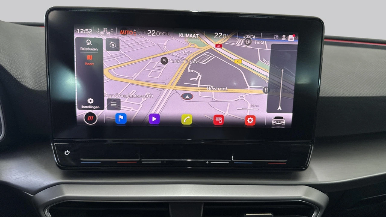 SEAT Leon Sportstourer 1.5 eTSI FR Launch Edition
