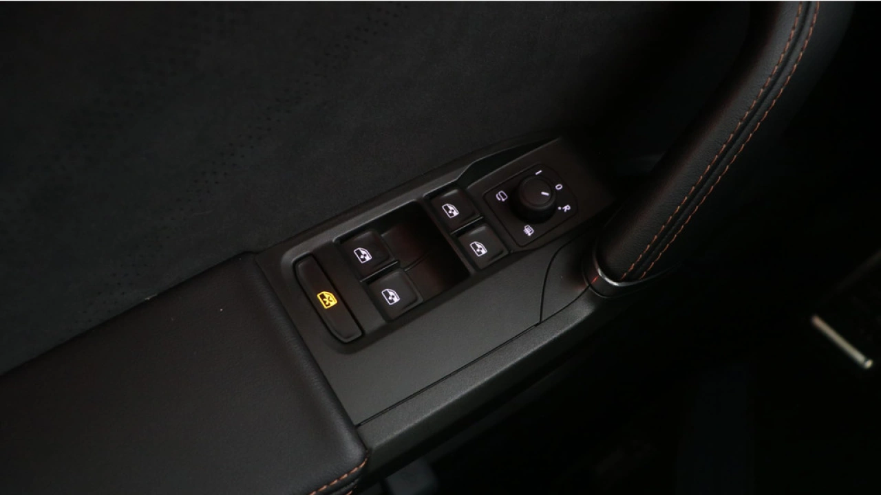 CUPRA Leon Sportstourer 1.5 TSI e-Hybrid Business