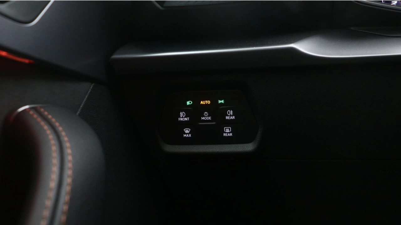 CUPRA Leon Sportstourer 1.5 TSI e-Hybrid Business