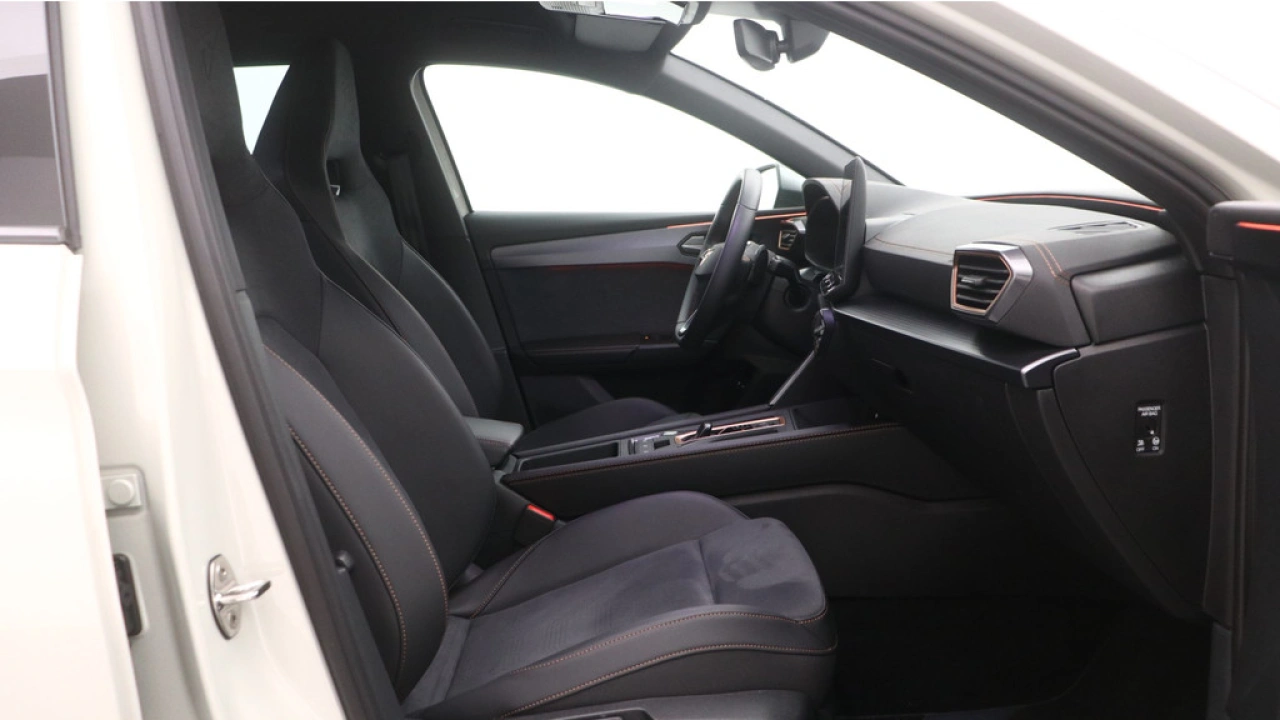 CUPRA Leon Sportstourer 1.5 TSI e-Hybrid Business