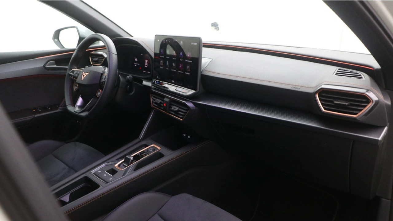 CUPRA Leon Sportstourer 1.5 TSI e-Hybrid Business