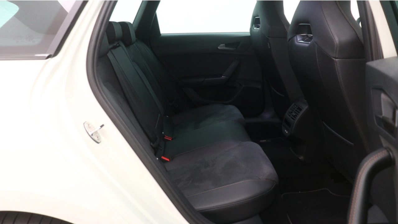 CUPRA Leon Sportstourer 1.5 TSI e-Hybrid Business