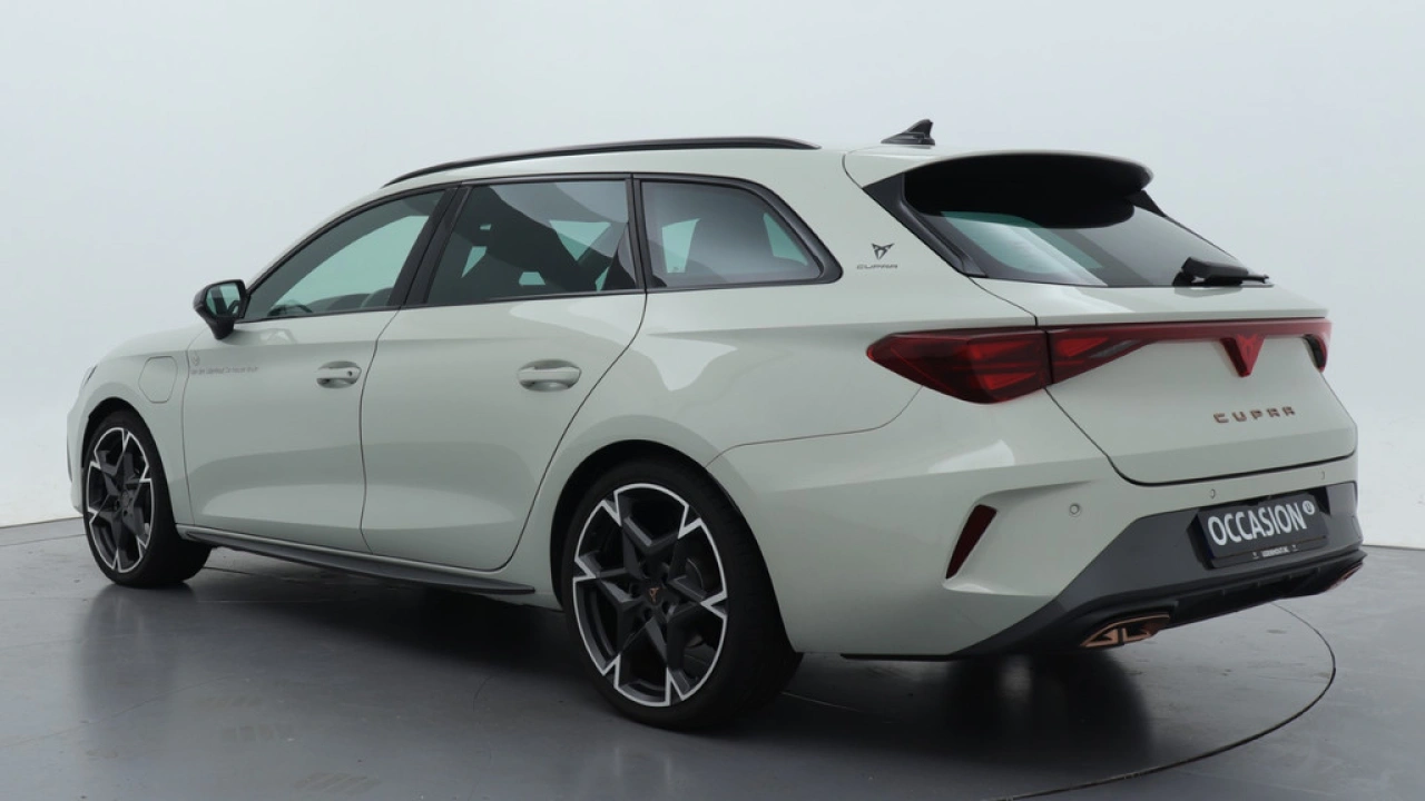 CUPRA Leon Sportstourer 1.5 TSI e-Hybrid Business