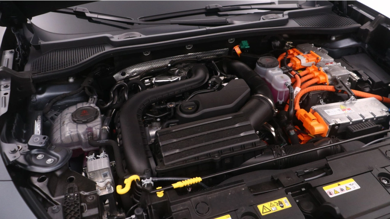 CUPRA Formentor 1.5 TSI e-Hybrid VZ Performance