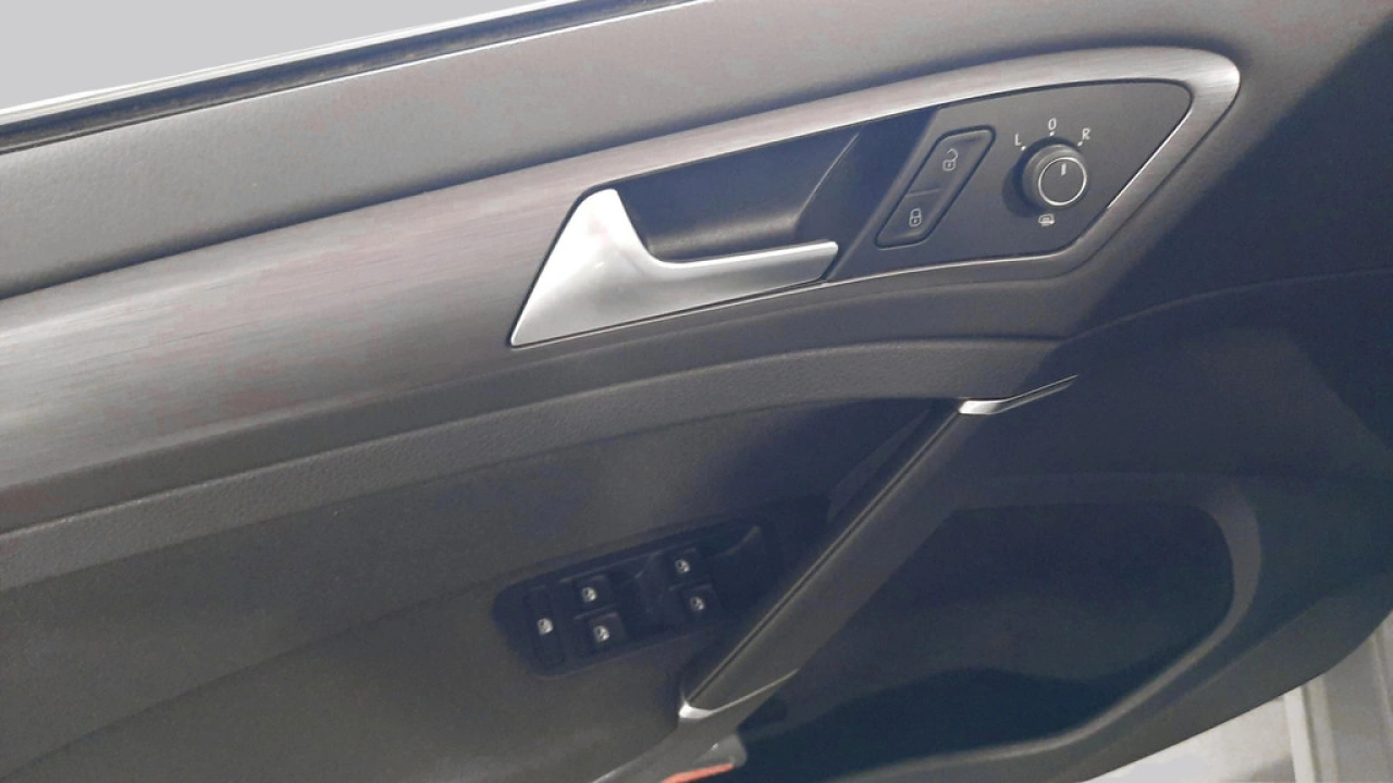 Volkswagen e-Golf E-DITION