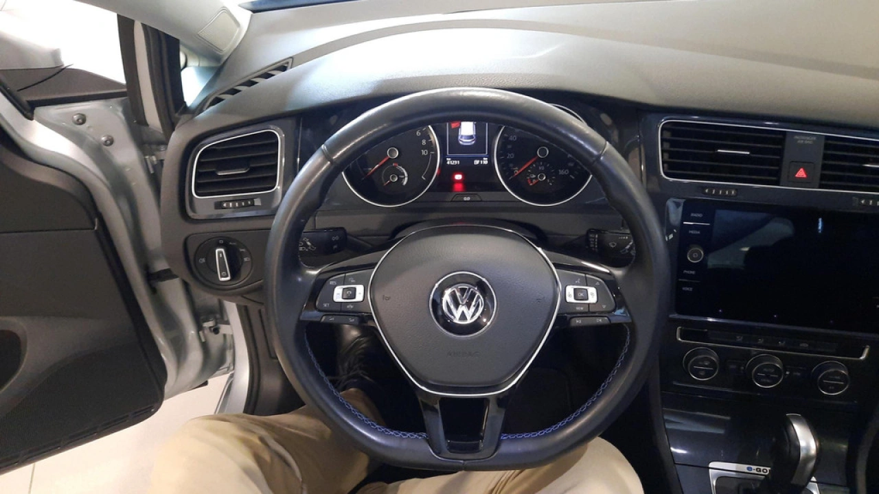Volkswagen e-Golf E-DITION