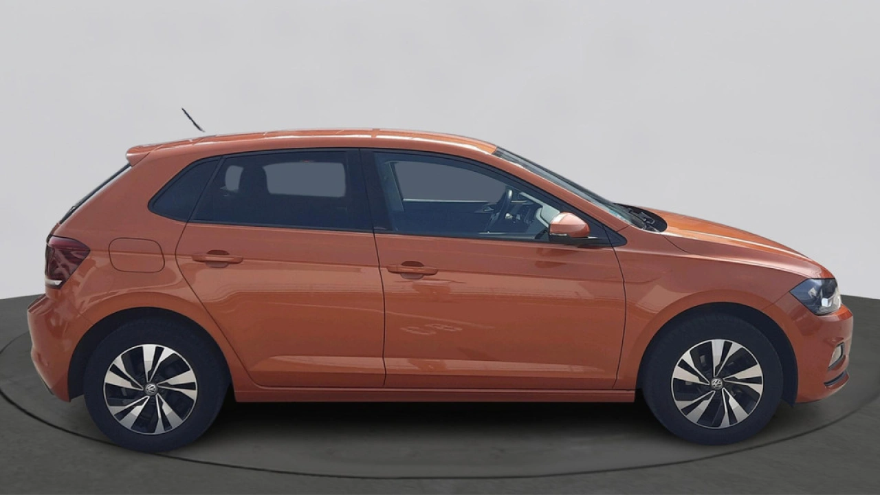 Volkswagen Polo 1.0 TSI Comfortline | Navi | Parkeersen. | Privacy Glass | afn trekhaak |